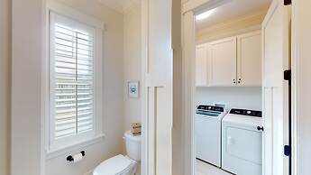 The Moorings Poolside 3 Bedroom Townhouse