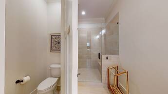 The Moorings Poolside 3 Bedroom Townhouse