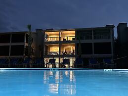 The Moorings Poolside 3 Bedroom Townhouse