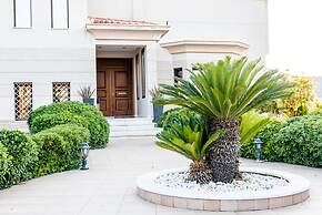 East Coast Mansion by Unique Villas Collection