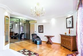 East Coast Mansion by Unique Villas Collection