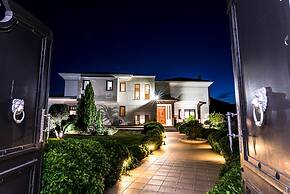 East Coast Mansion by Unique Villas Collection