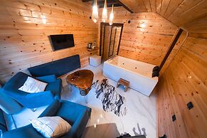 Abant Zumrut Dag Evi