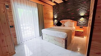 Abant Zumrut Dag Evi