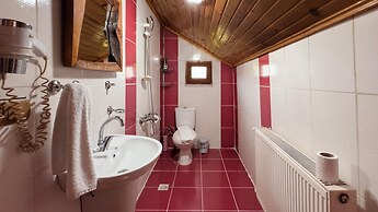 Abant Zumrut Dag Evi