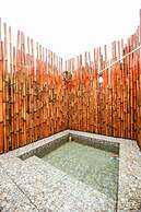 Miracle Signature Hills