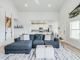 Bay Breeze 3 Bedroom Home by RedAwning