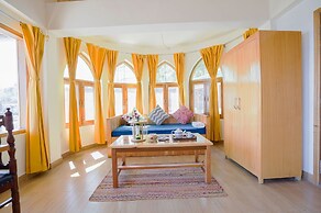 Mussoorie Estate by Dumnu Homes