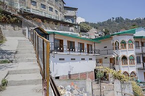 Mussoorie Estate by Dumnu Homes