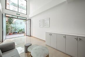 Cozrum Homes - Winter Corner