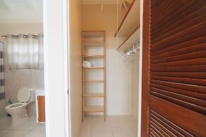 Neem View Apartments Antigua