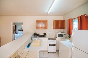 Neem View Apartments Antigua