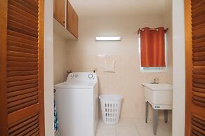 Neem View Apartments Antigua