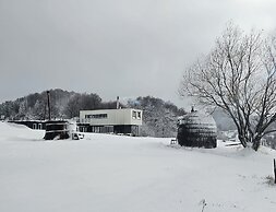 Ursa Mica Glamping Resort