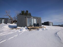 Ursa Mica Glamping Resort