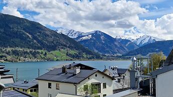 Penthouse Lake Mountains View Terrace Aircon