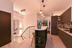 Penthouse Lake Mountains View Terrace Aircon