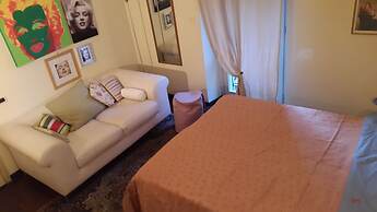 B&B ROSSIEROSSI
