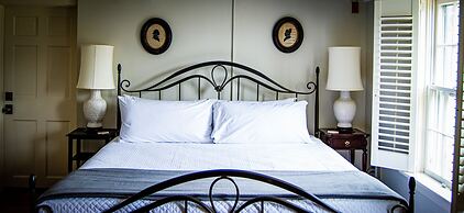 The General Stanton Inn
