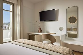 Tzanis Resort