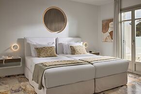 Tzanis Resort