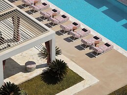 Tzanis Resort