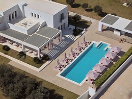 Tzanis Resort