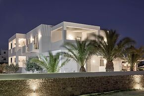 Tzanis Resort