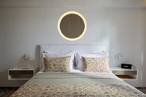 Tzanis Resort