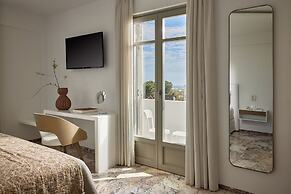 Tzanis Resort