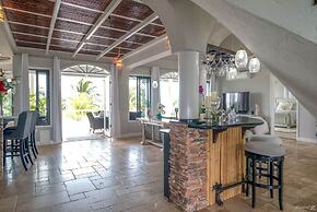 Kairos Villa - Luxury Ocean Front