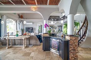 Kairos Villa - Luxury Ocean Front