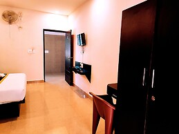 Yuvraj Galaxy Inn