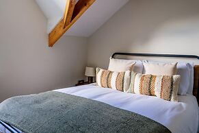 HG Collection - 2 Bedroom Apartment in Cardiff City Centre