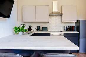 Howard Gardens - 2 Bedroom Apartment in Cardiff City Centre