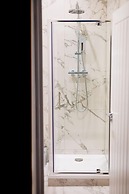 Howard Gardens - 2 Bedroom Apartment in Cardiff City Centre