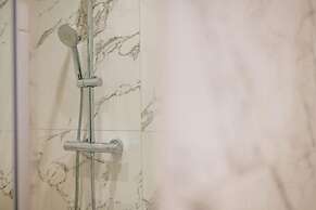 Howard Gardens - 2 Bedroom Apartment in Cardiff City Centre