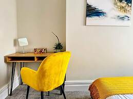 Howard Gardens - 2 Bedroom Apartment in Cardiff City Centre