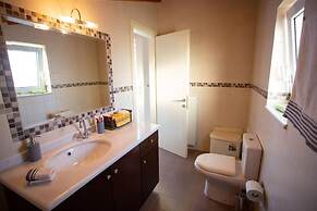 Fou's 3-bed Villa in Nafpaktos