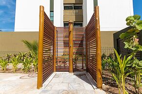 Mana Beach Experience by Carpediem