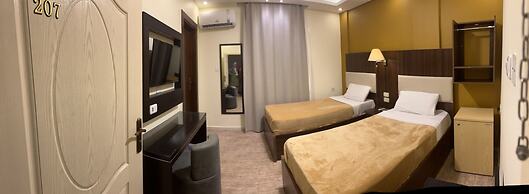 Petra town check-Inn