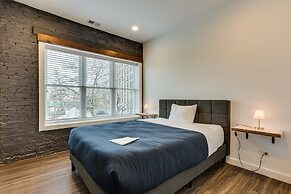 Long Term Rental: 3BR/2BA River West Condo by AllSet Turnover