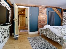 Luxury 9 Bed Manor House Hot Tub Cinema Room Skytv