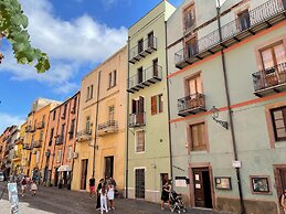 Large, Authentic 2-bed Apartment, Panoramic Views