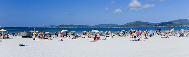 Large, Authentic 2-bed Apartment, Panoramic Views