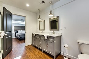 Chicago River West 4 Bedroom / 3 Bathroom by AllSet Turnover