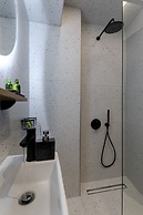 Clyde Athens by Nin&Bau