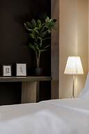 Clyde Athens by Nin&Bau