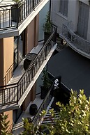 Clyde Athens by Nin&Bau