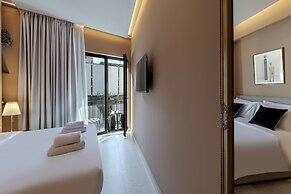 Clyde Athens by Nin&Bau